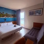 Hotel Futurotel Paradise 4*