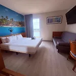 Futurotel Paradise