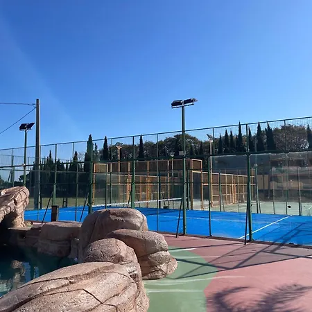 Futurotel Paradise Камбрильс
