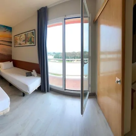Futurotel Paradise