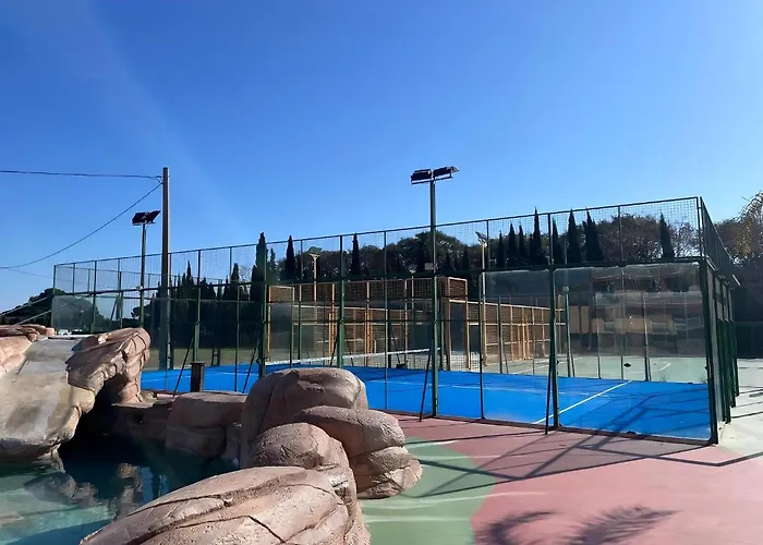 Futurotel Paradise Hotel 4*