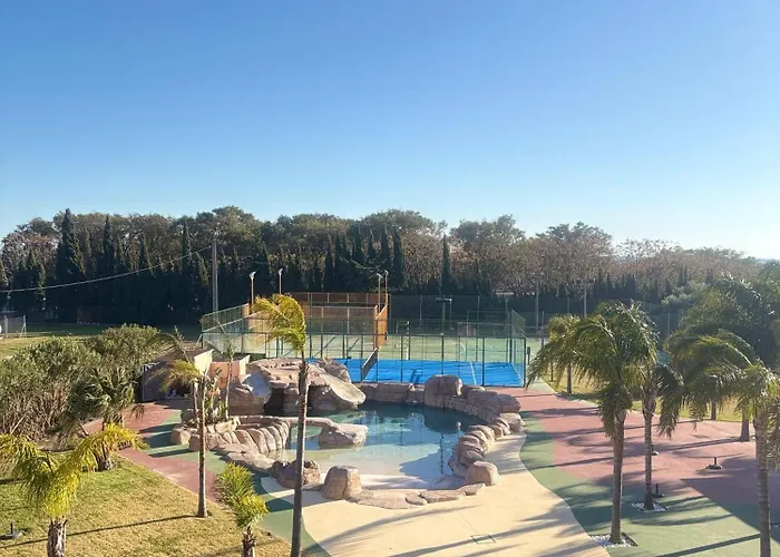 Futurotel Paradise Hotel 4*