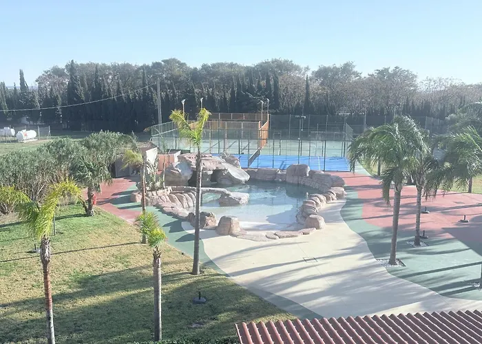 Hotel Futurotel Paradise 4*